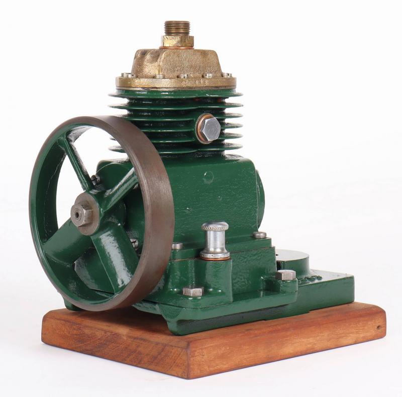 Vintage twin cylinder compressor pump