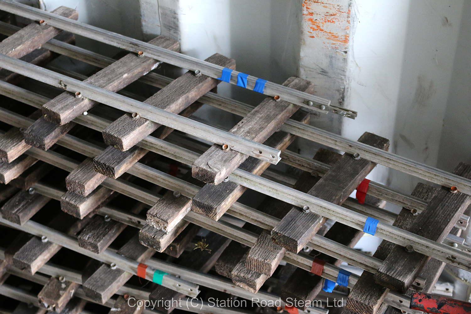 Seventeen lengths aluminium rail 5 inch gauge track