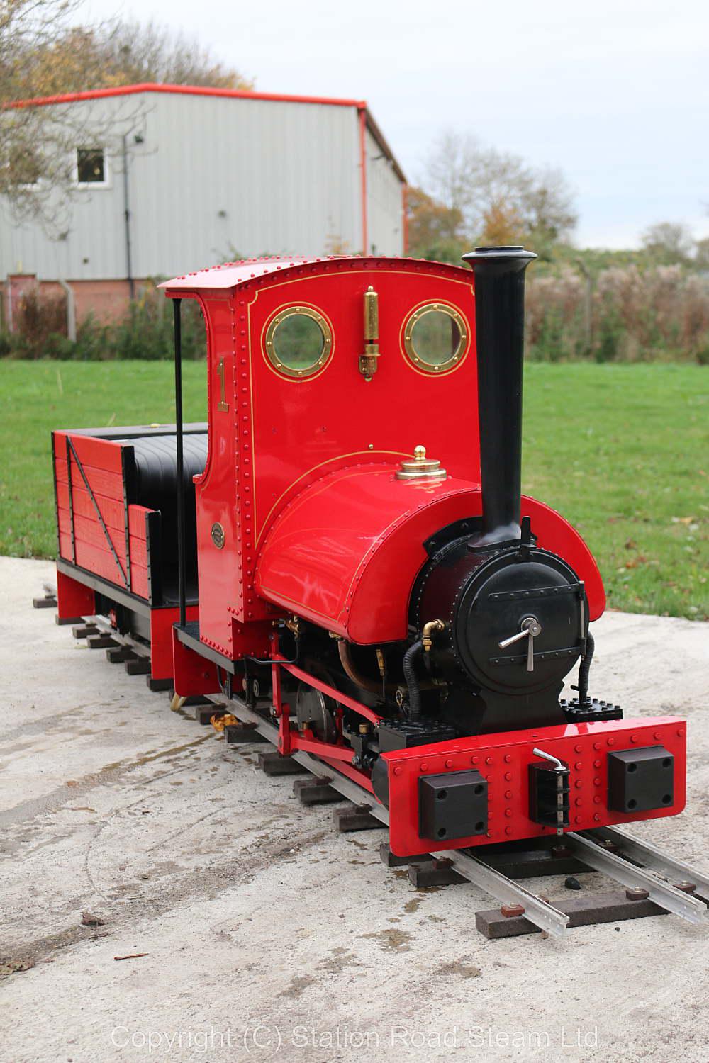 7 1/4 inch gauge Bagnall with tender