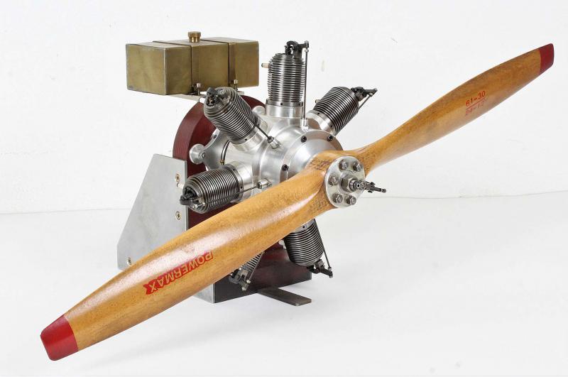 Seven cylinder Monosoupape rotary engine