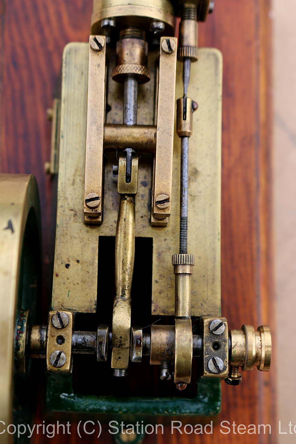 Small brass scratch-built horizontal mill engine