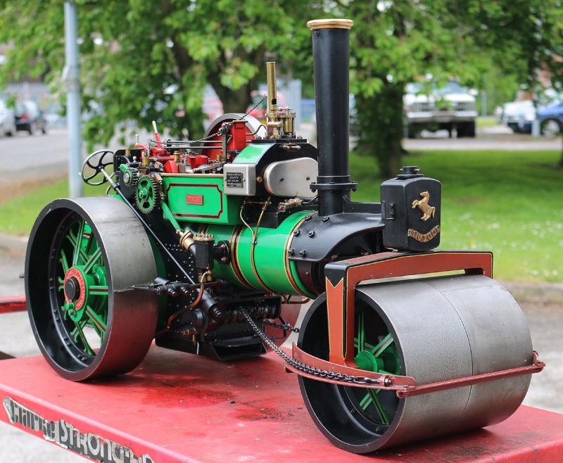 2 inch scale Aveling & Porter compound steam roller