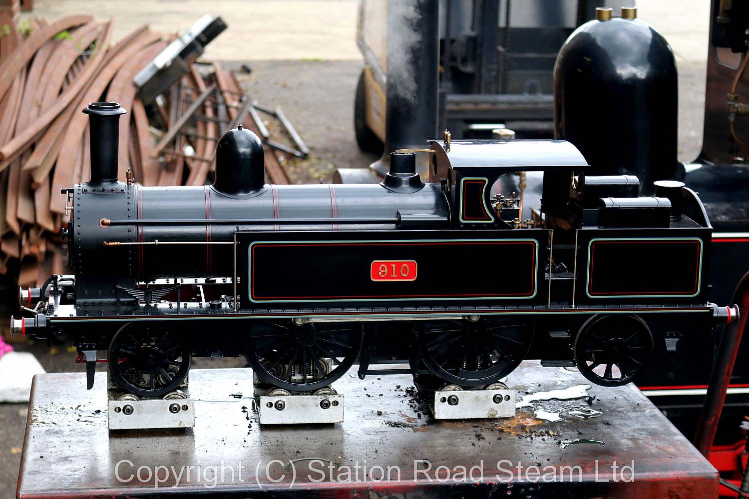 5 inch gauge LNWR 910 Class 2-4-2T