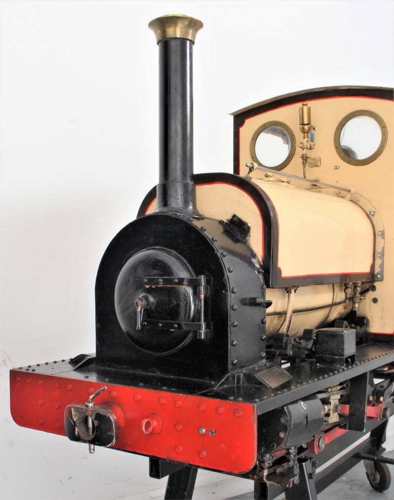 7 1/4 inch gauge 3 inch scale Hunslet 0-4-0ST with driving truck