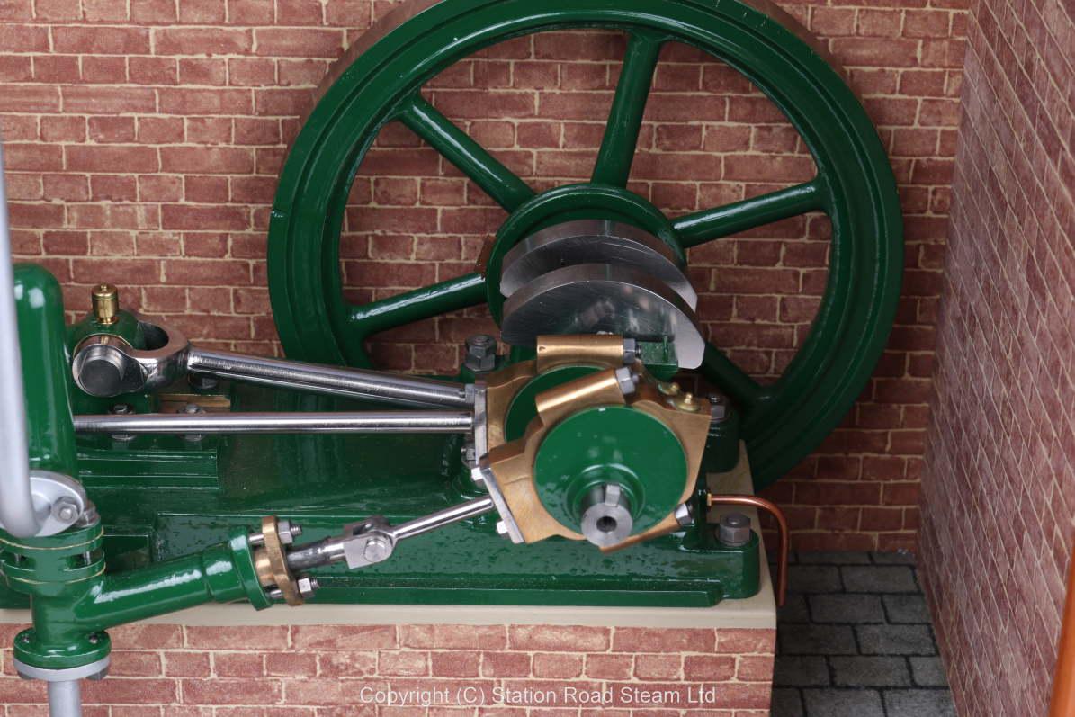 Mill engine in workshop diorama case