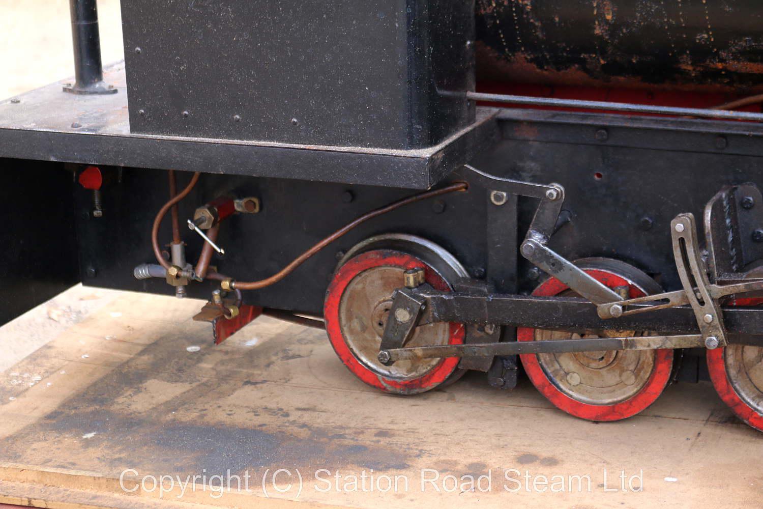 7 1/4 inch narrow gauge 0-6-0 with driving truck
