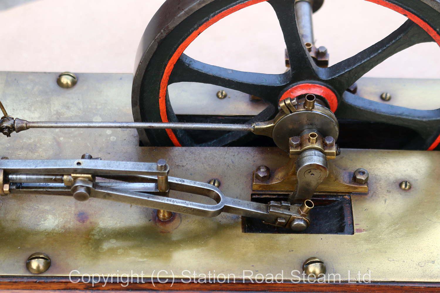 Vintage horizontal mill engine with mechanical lubricator