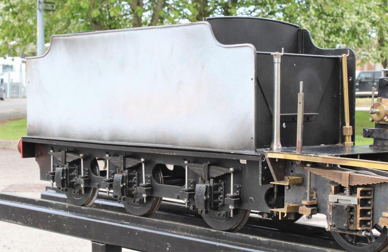 5 inch gauge LNER V2