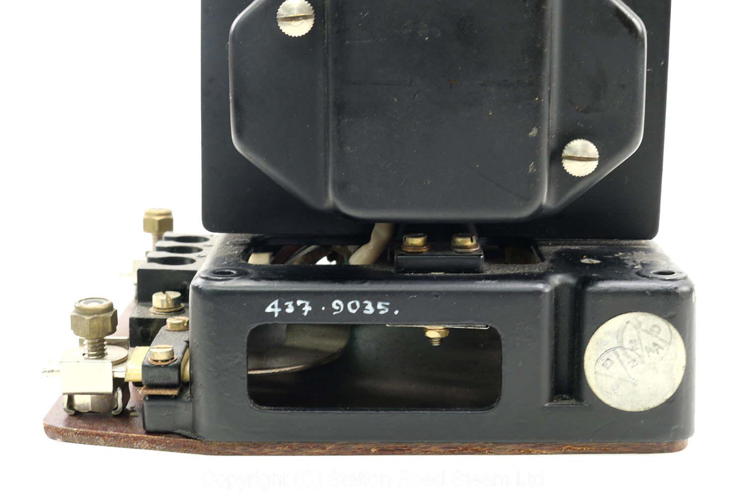 Vintage voltage regulator