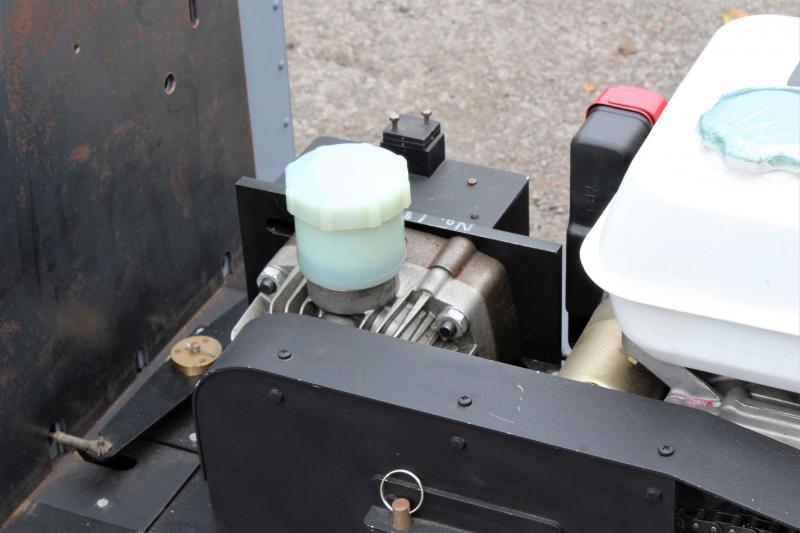 7 1/4 inch narrow gauge petrol-hydraulic shunter