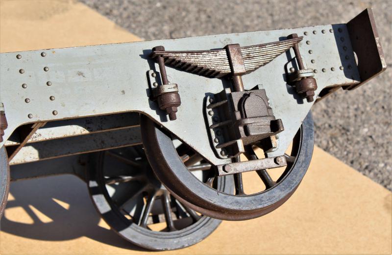 7 1/4 inch gauge six-wheeled tender chassis