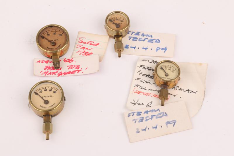 Four vintage Bassett Lowke pressure gauge