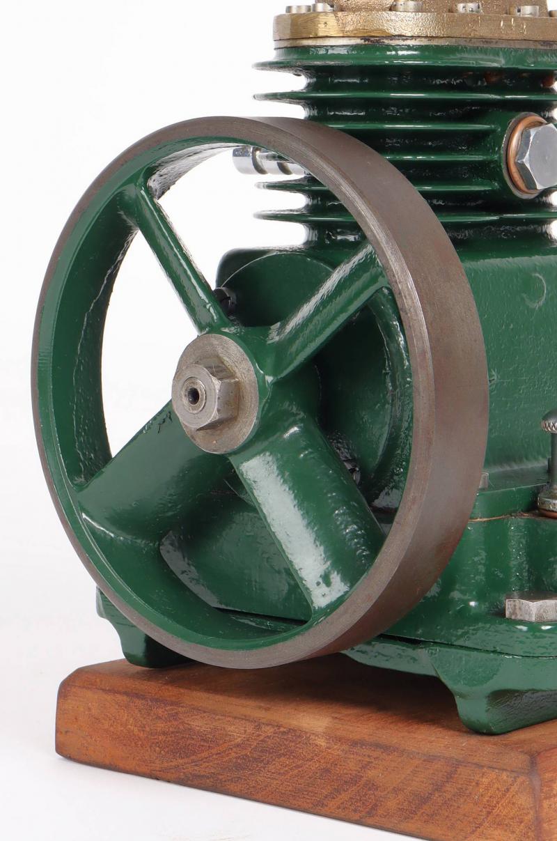 Vintage twin cylinder compressor pump