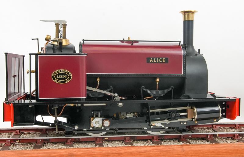 5 inch gauge Hunslet 0-4-0 ST "Alice"