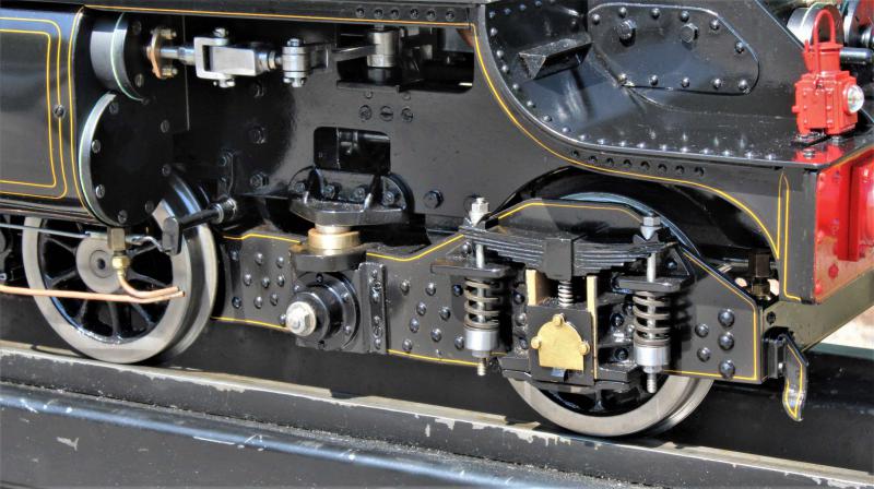 5 inch gauge GWR 4-6-0 No.6009 "King Charles II" 