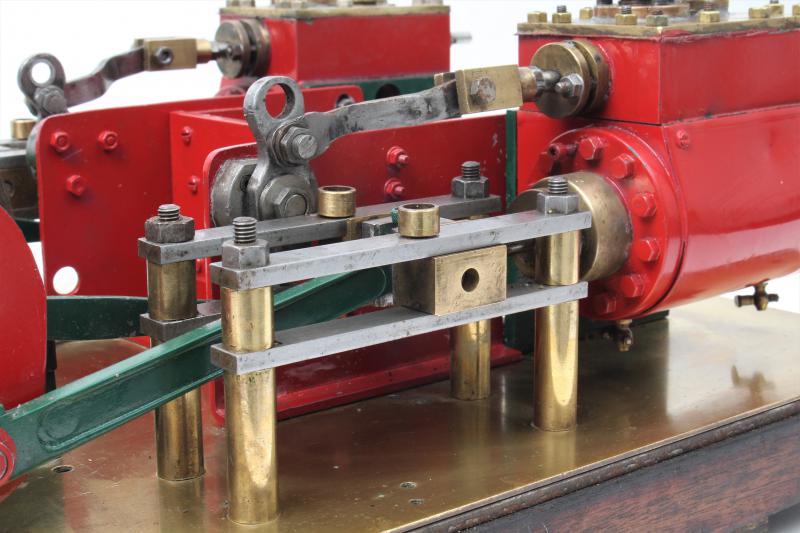 Scratch-built twin cylinder mill engine