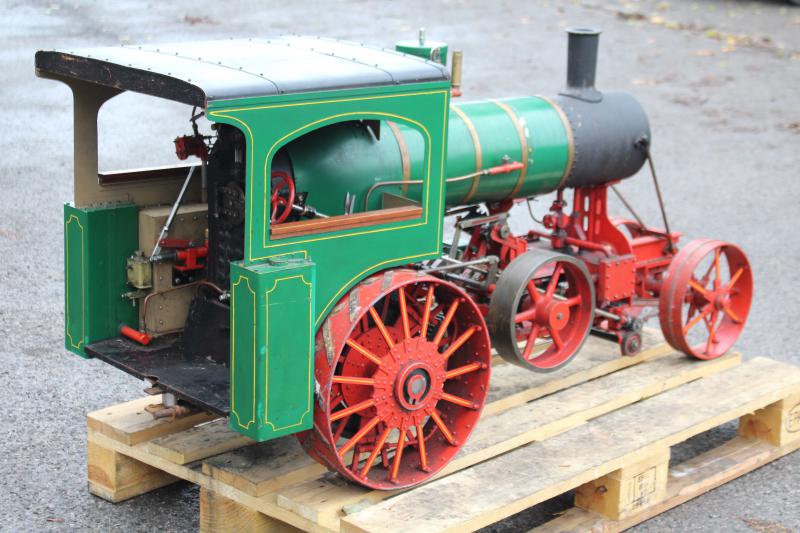 2 1/2 inch scale Avery undermount traction engine
