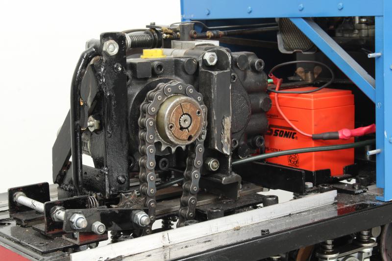 5 inch narrow gauge 0-6-0 petrol-hydraulic shunter