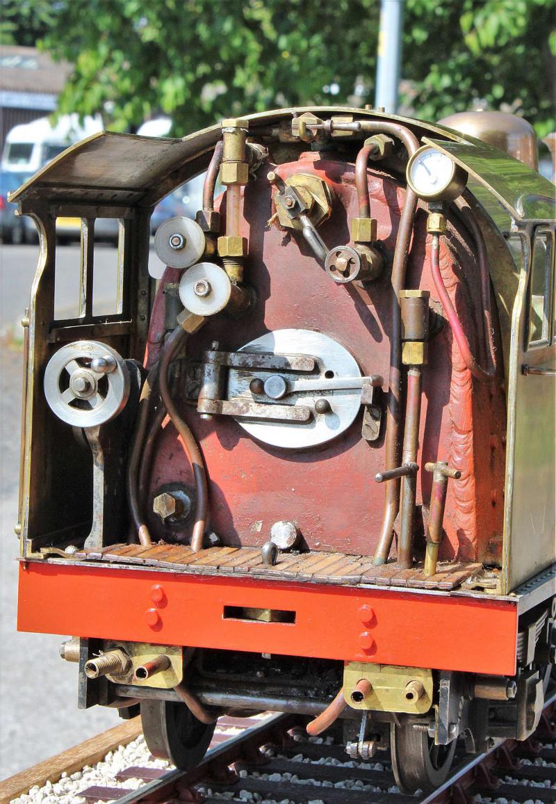 3 1/2 inch gauge LNER V4 2-6-2 "Bantam Cock"
