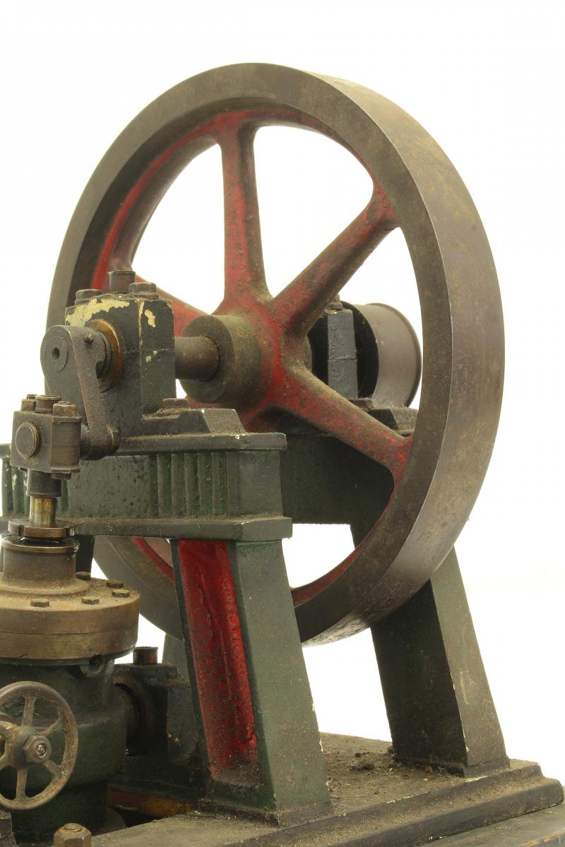 Large vintage inverted oscillating engine