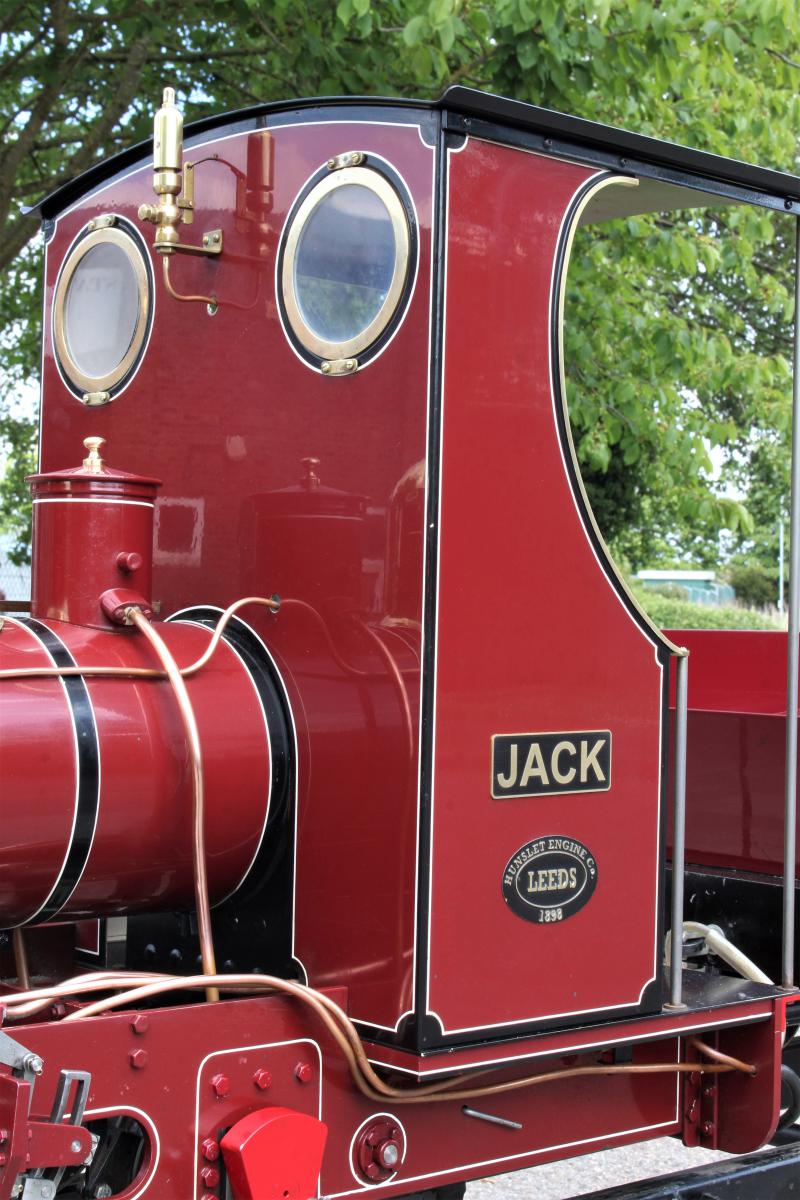 7 1/4 inch gauge Hunslet 0-4-0WT "Jack"