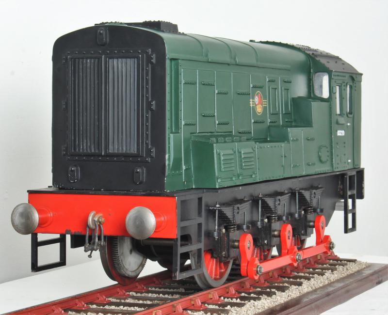 5 inch gauge Class 08 shunter