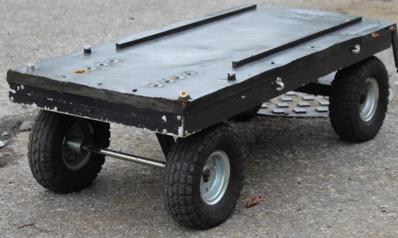 Four wheel trolley with pneumatic tyres