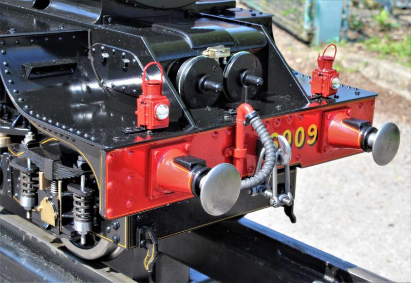 5 inch gauge GWR 4-6-0 No.6009 "King Charles II" 