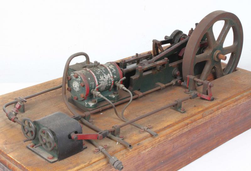 Vintage horizontal mill engine with reversing gear