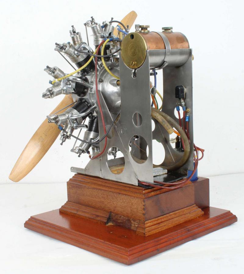 9 cylinder radial engine
