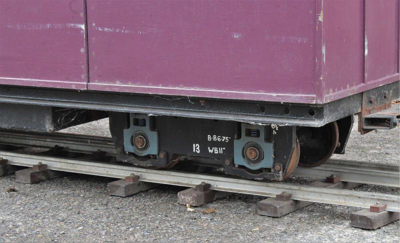 7 1/4 inch narrow gauge bogie coach