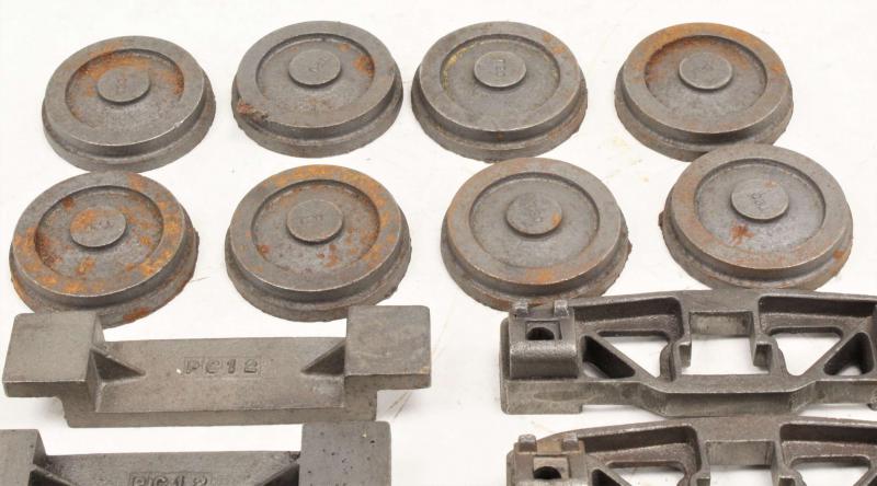 Pair 3 1/2 inch gauge Reeves bogie castings