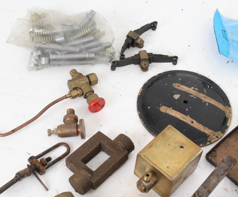 Box of miscellaneous parts & fittings