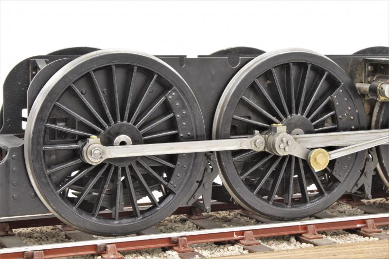 5 inch gauge LMS "Duchess" chassis with tender