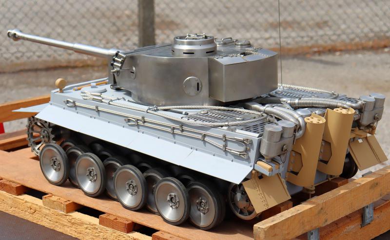 1/9 scale Tiger I tank