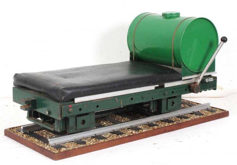 5 inch gauge braked raised level driving truck with water tank